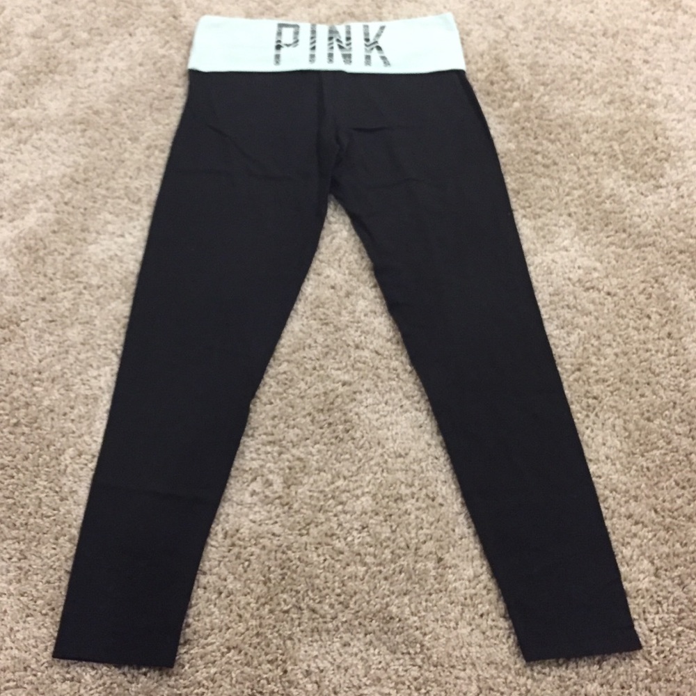 **OFFERS** VS Pink Yoga: Leggings